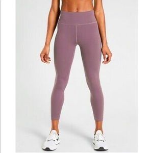 Athleta Volcanic Violet Ultimate Stash Pocket 7/8